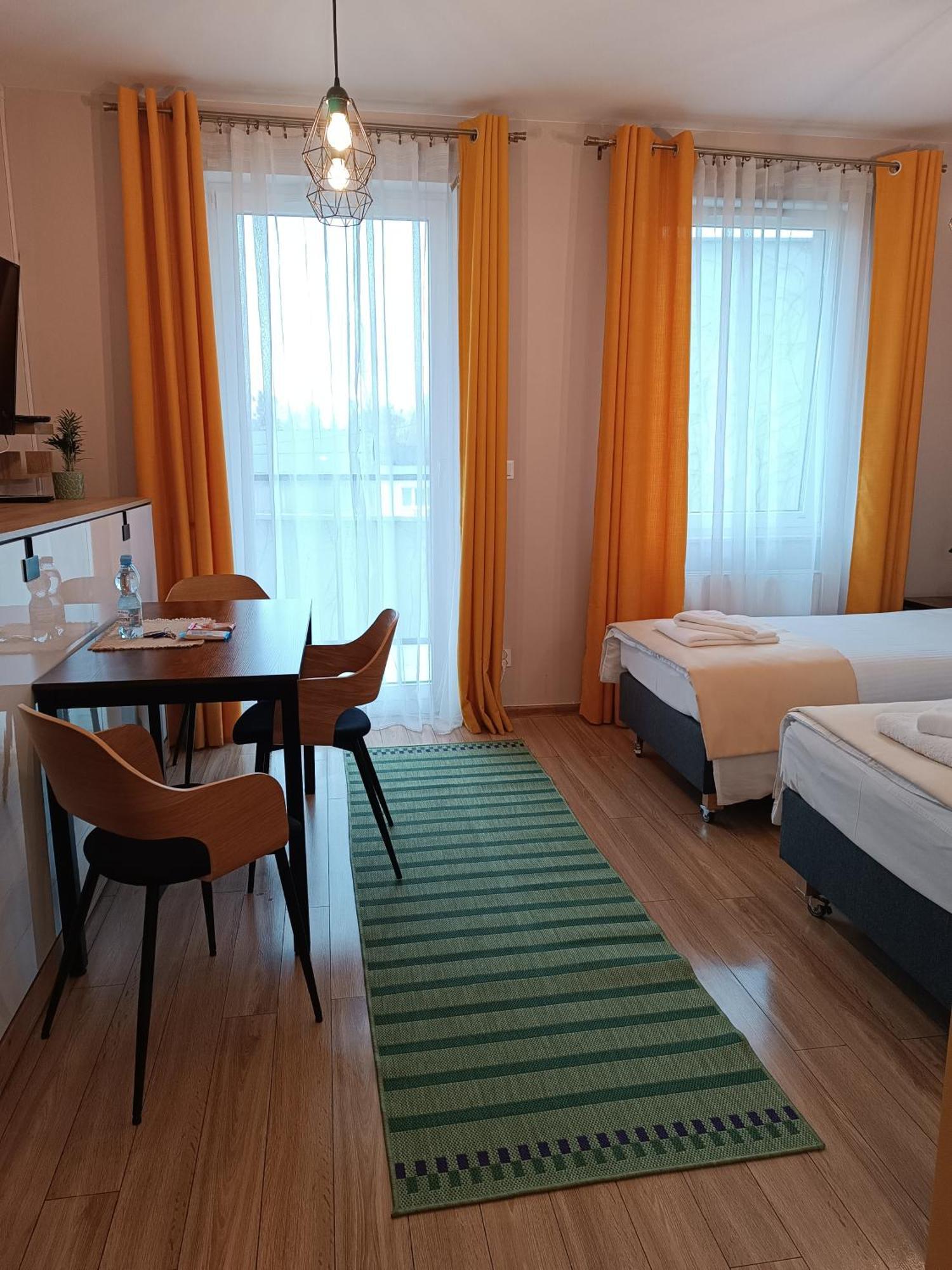 Sleep In Centrum Apartament *